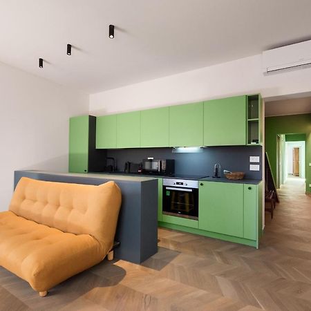 Flats4Rent Carla'S Apartments Verona Esterno foto
