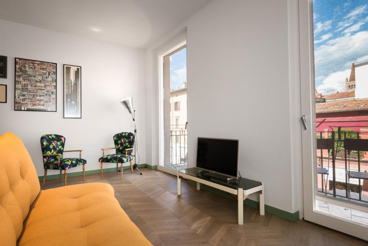 Flats4Rent Carla'S Apartments Verona Esterno foto